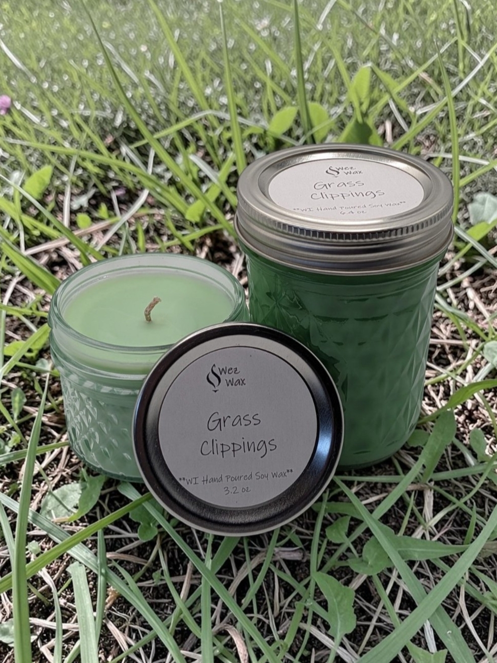 Grass clipping 8 Ounce Candle